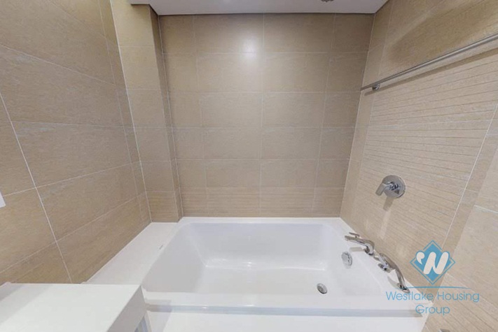 Nice and high floor two bedrooms apartment for rent in Vinhome Metropoplis, Ha Noi